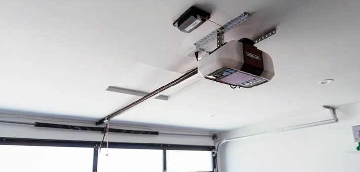 garage door motor repair in North Hollywood